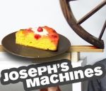 servir Une machine de Rube Goldberg sert une part de gâteau