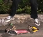 skateboard trick Tricks insolites par le skateur Matt Tomasello