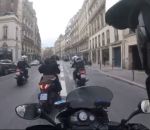 moto police Course-poursuite entre un scooter et la police (Paris)