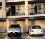 voiture glissade Tentative de suicide en inondant sa chambre d'hôtel