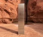 desert Monolithe de métal dans le désert de l'Utah