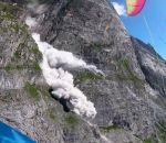 chute montagne Un éboulement filmé par un parapentiste (Haute-Savoie)