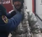 pompier Des pompiers recouverts de glace en Sibérie