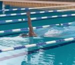 nageur piscine crawl James Gibson glisse dans l'eau