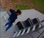 vidéo pot peinture escabeau femme fail