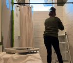 vidéo escabeau baignoire bord chute fail femme