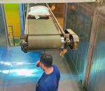 vidéo sac tapis roulant epaule