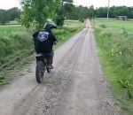 vidéo biche collision moto motocross chute fail