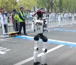 vid�o robot chute fail depart course civiere